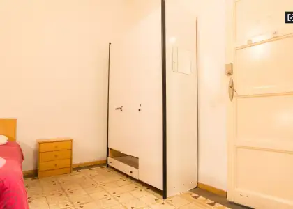 Habitación en un piso compartido de 7 habitaciones en alquiler en Gaztambide para estudiantes. en Madrid