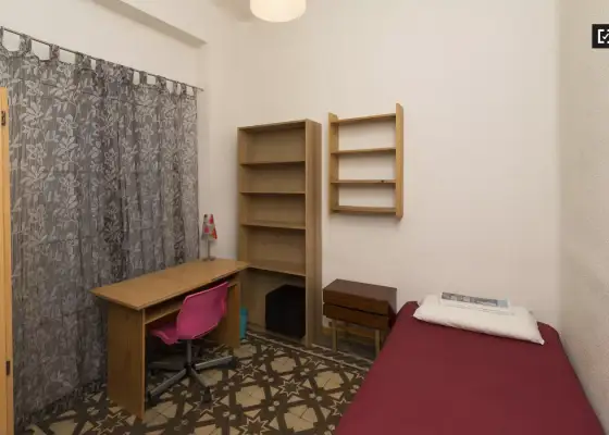 Habitación en un piso compartido de 7 habitaciones en alquiler en Gaztambide para estudiantes. en Madrid