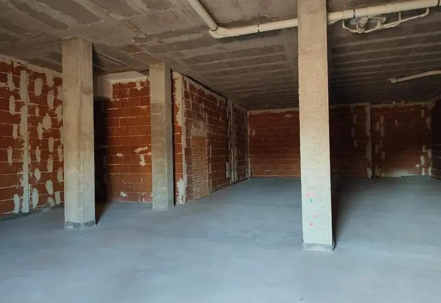 Henara Residencial Puerta de Toledo Locales en Ciudad Real
