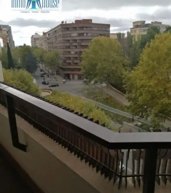 Inmobiliaria inmohouse vende piso en Avenida de España en Albacete