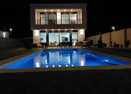 Inmohouse vende chalet de lujo en Urbanizacion los Prados en Albacete