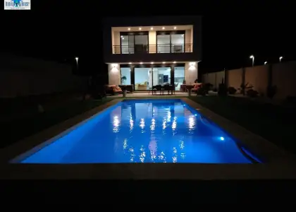 Inmohouse vende chalet de lujo en Urbanizacion los Prados en Albacete