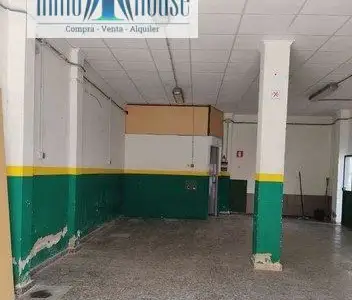 Inmohouse vende local en zona Hospital General en Albacete