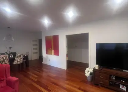 Inmohouse vende precioso y amplio piso en el corazón de Albacete en Albacete