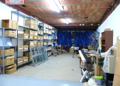 Local comercial de 90 M2, diáfano. Ubicado junto a Calle los Ángeles en Alcázar de San Juan