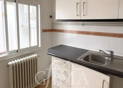Local comercial en alquiler en Calle Alfonso Xii – 494 M² en Tomelloso