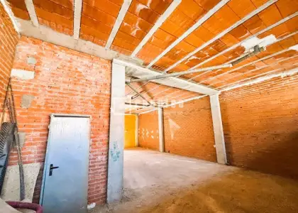 Local comercial en alquiler en Calle de Alicante, Los Valles-San Vazquez - Concordia - Adoratrices, Guadalajara en Guadalajara