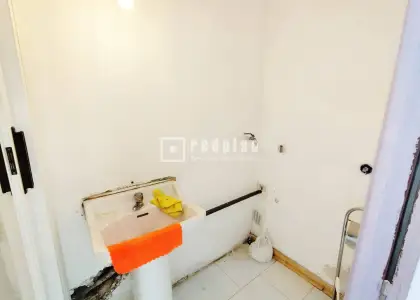 Local comercial en alquiler en Calle de Alonso Núñez de Reinoso, Los Valles-San Vazquez - Concordia - Adoratrices, Guadalajara en Guadalajara