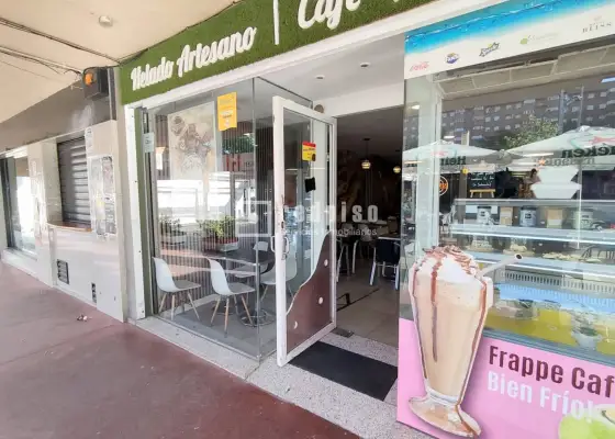 Local comercial en alquiler en Plaza Poeta F G Lorca, Santa Bárbara - Santa María de Benquerencia, Toledo en Toledo