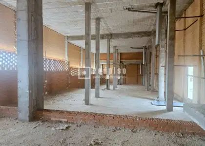 Local comercial en venta en Alameda del Señorío de Illescas, Illescas, Toledo en Illescas