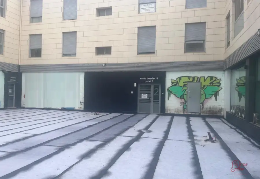 Local comercial en venta en Alcázar De San Juan, de 246 m2 por 125.000 €, Ref. 0342 en Alcázar de San Juan