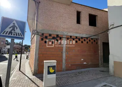Local comercial en venta en Avenida de Félix Arranz, Distrito Único, Méntrida, Toledo en Méntrida