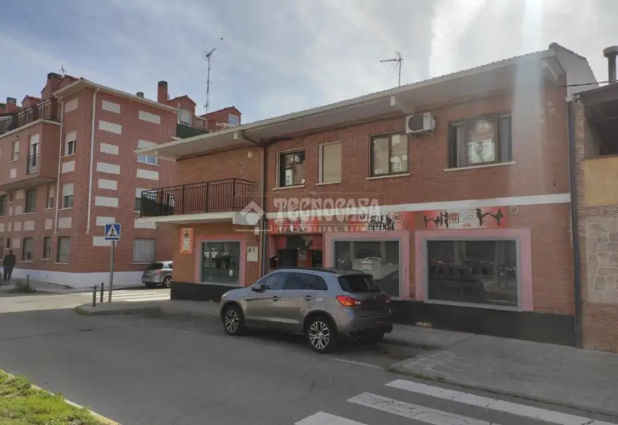 Local comercial en venta en Azuqueca De Henares - Azuqueca De Henares , 117.900 €, 212 m2, ref. 613965 en Azuqueca de Henares