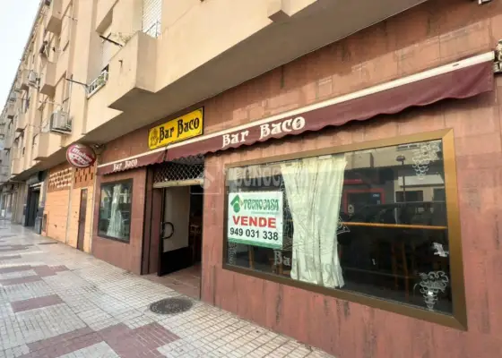 Local comercial en venta en Azuqueca De Henares - Estación, 99.900 €, 87 m2, ref. 629510 en Azuqueca de Henares