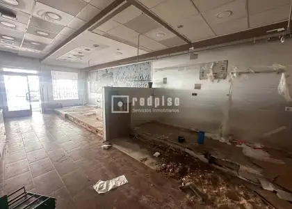Local comercial en venta en Calle del Río Alberche, Santa Bárbara - Santa María de Benquerencia, Toledo en Toledo