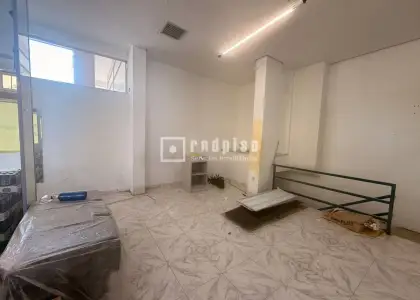 Local comercial en venta en Constitución-El Balconcillo, Guadalajara en Guadalajara
