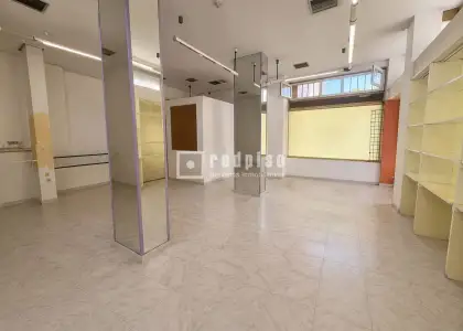 Local comercial en venta en Constitución-El Balconcillo, Guadalajara en Guadalajara