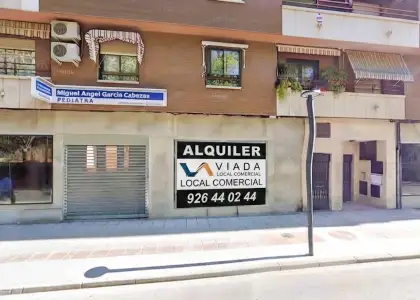 Local en Paseo San Gregorio en Puertollano
