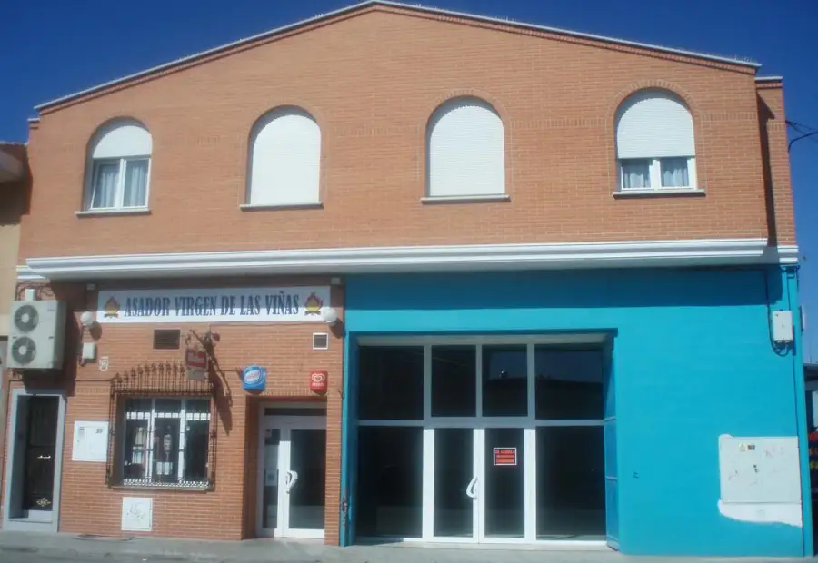 Local en venta en Tomelloso, 490 m² · 300.000 € en Tomelloso