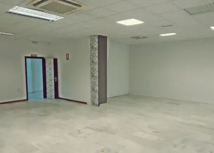 Local en venta o alquiler zona torreón en Ciudad Real