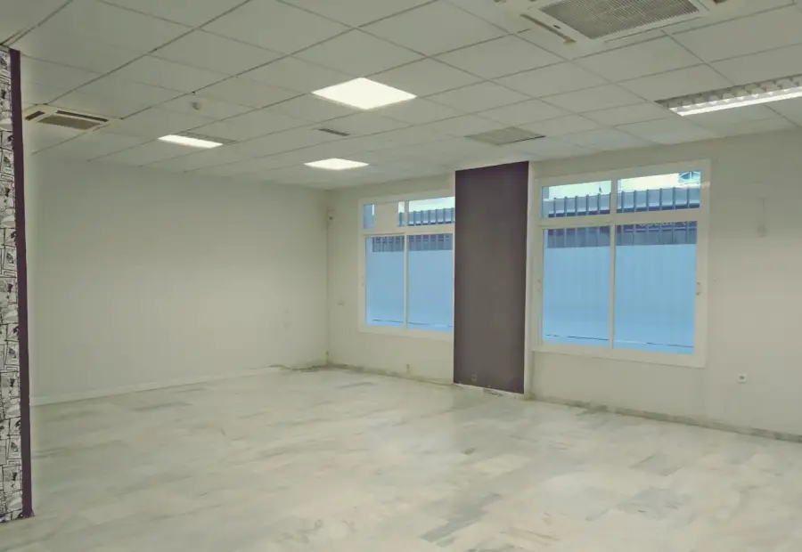 Local en venta o alquiler zona torreón en Ciudad Real
