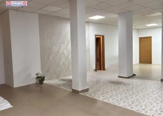 Local situado a 100 metros del Hospital Centro Mancha de Alcázar de San Juan n en Alcázar de San Juan