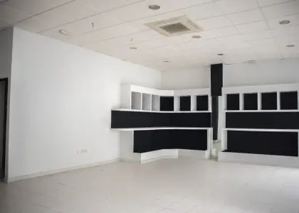 Locales en Galeria comercial calle toledo en Ciudad Real
