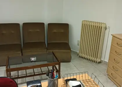 M006 se alquila oficina en el centro de Albacete lista para empezar tu actividad en Albacete