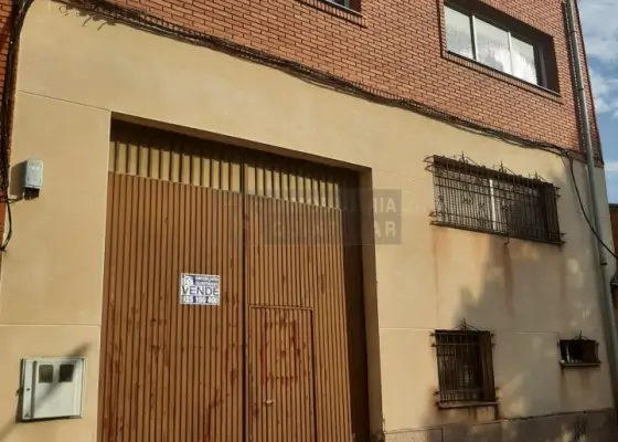 Nave industrial En buen estado Quintanar de la Orden en Quintanar de la Orden