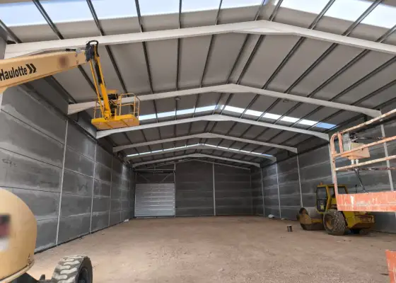 Nave Industrial en Valdepeñas, Polígono Entrecaminos