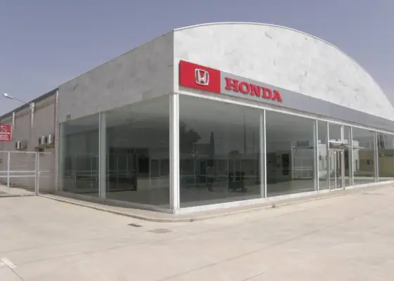 NAVE INDUSTRIAL en venta de 1.204 m2 construidos, en la mejor zona del poligono de Manzanares