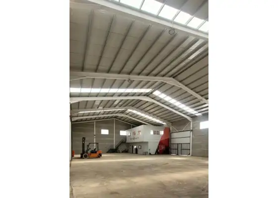 Nave industrial en venta en Santa Cruz de Mudela