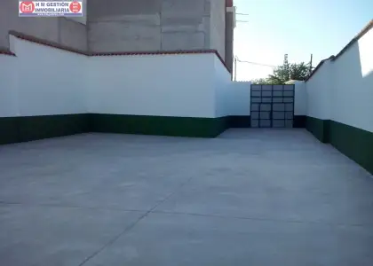 Parcela bien situada, en zona visible y comercial Consuegra, ideal grandes superficies, negociable en Consuegra