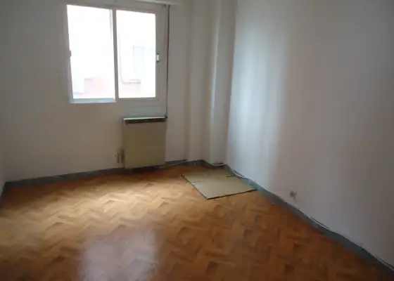 Piso de 3 dormitorios. Conservado. Totalmente céntrico. en Manzanares