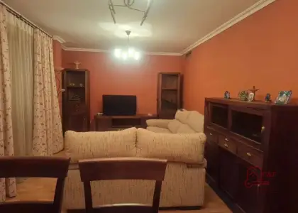 Piso en alquiler en Alcázar De San Juan, Alcázar De San Juan, de 90 m2 con 3 dormitorios, baño, aseo y plaza de garaje por 900 €/mes, Ref. 0462 en Alcázar de San Juan