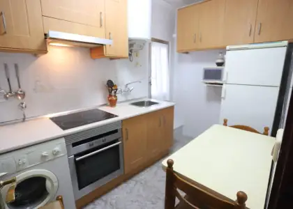 Piso en planta baja con 3 dormitorios ubicado junto a parque cervantes en Alcázar de San Juan