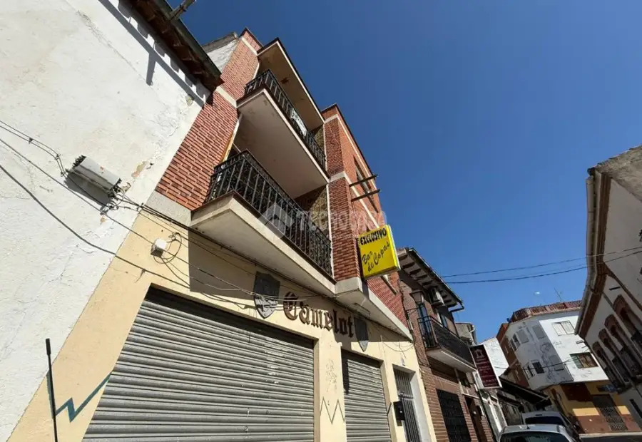 Piso en venta en Almorox - Almorox, 60.000 €, 200 m2, ref. 659773 en Almorox