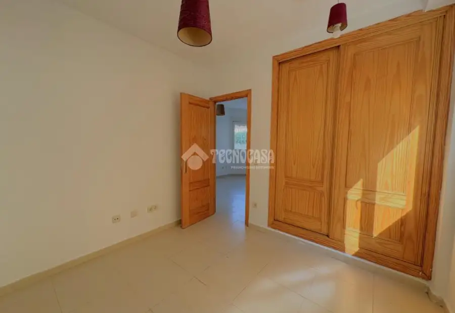 Piso en venta en Alovera - Alovera, 140.000 €, 70 m2, ref. 667522 en Alovera