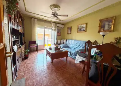 Piso en venta en Calle Alcocer, Distrito Único, Azuqueca de Henares, Guadalajara en Azuqueca de Henares