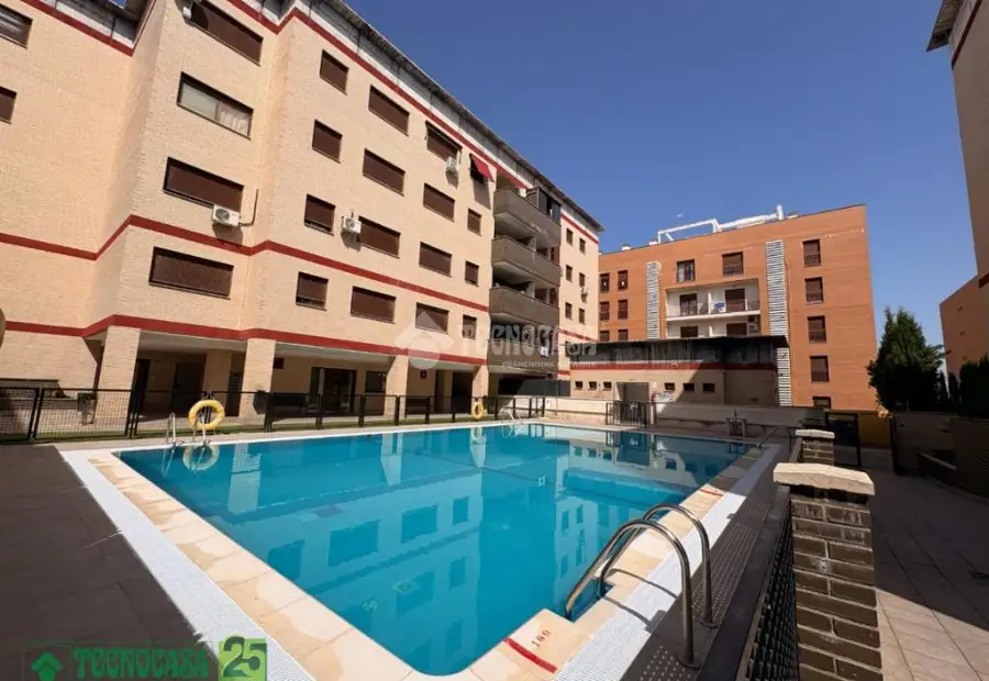Piso en venta en Ocaña - Ocaña, 157.900 €, 129 m2, ref. 667062 en Ocaña