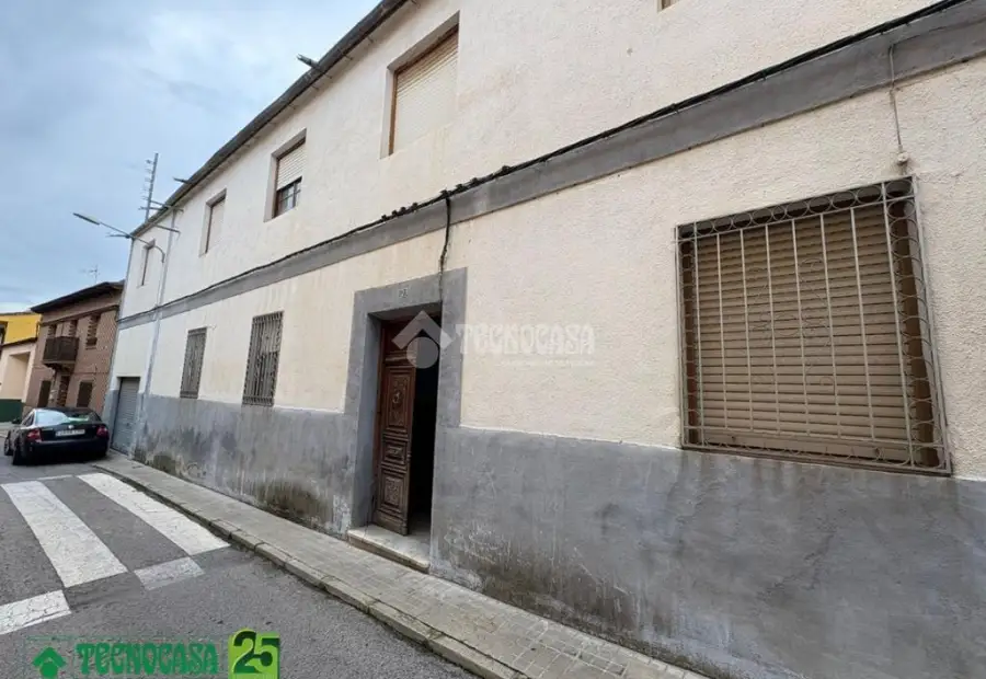 Piso en venta en Piedrabuena - Piedrabuena, 35.000 €, 105 m2, ref. 642972 en Piedrabuena