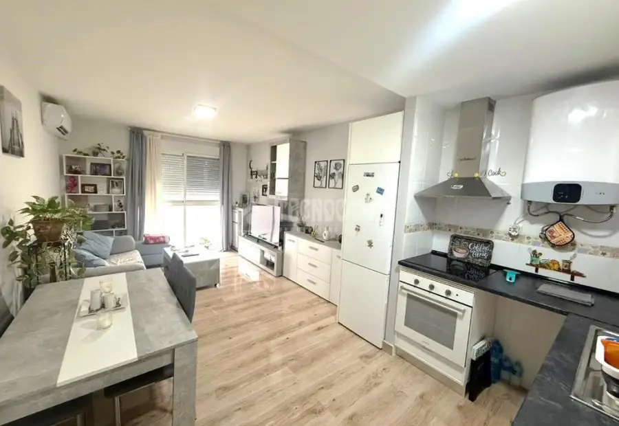 Piso en venta en Seseña - Seseña, 170.000 €, 70 m2, ref. 649624 en Seseña