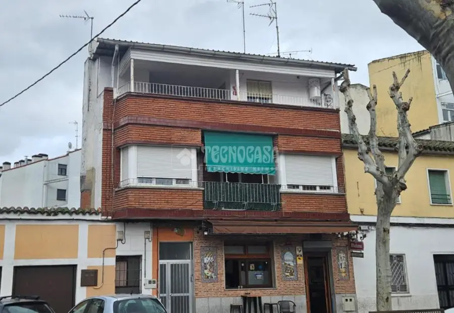 Piso en venta en Talavera De La Reina - Ayuntamiento - Ronda Sur, Puerta Cuartos, 159.900 €, 172 m2, ref. 644571 en Talavera de la Reina