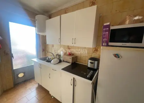 Piso en venta en Talavera De La Reina - Francisco Aguirre - Tres Olivos, La Estación , 89.900 €, 80 m2, ref. 547928 en Talavera de la Reina