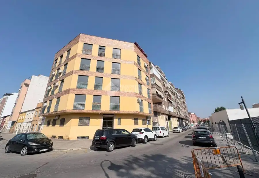 Piso en venta en Talavera De La Reina - Francisco Aguirre - Tres Olivos, Tres Olivos, 129.900 €, 62 m2, ref. 667493 en Talavera de la Reina