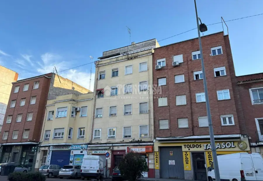 Piso en venta en Talavera De La Reina - Francisco Aguirre - Tres Olivos, Tres Olivos, 74.900 €, 60 m2, ref. 594686 en Talavera de la Reina