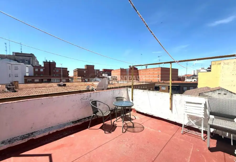 Piso en venta en Talavera De La Reina - Plaza España - Centro Campo De Fútbol, Centro, 119.900 €, 102 m2, ref. 659345 en Talavera de la Reina