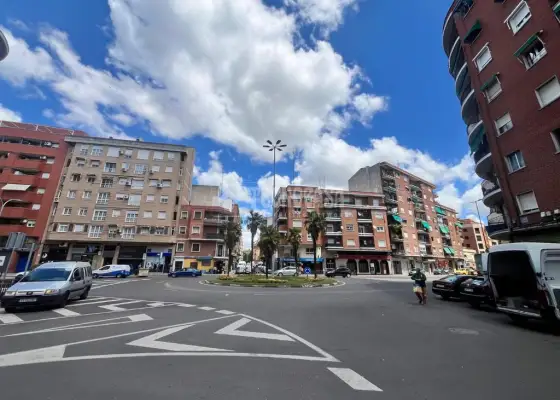 Piso en venta en Talavera De La Reina - Plaza España - Centro Campo De Fútbol, Centro, 57.500 €, 62 m2, ref. 658337 en Talavera de la Reina