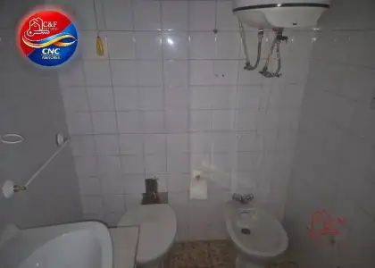 Piso en venta en Tomelloso, Calle Campo, de 106 m2 con 3 dormitorios y 2 baños por 60.000 €, Ref. 0415 en Tomelloso