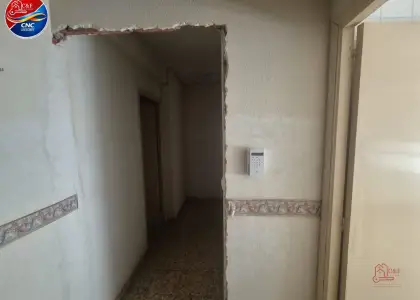 Piso en venta en Tomelloso, de 106 m2 con 3 dormitorios y 2 baños por 60.000 €, Ref. 0400 en Tomelloso